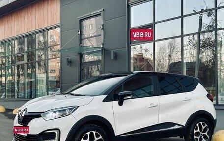 Renault Kaptur I рестайлинг, 2018 год, 1 529 000 рублей, 2 фотография