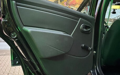 Renault Logan I, 2015 год, 890 000 рублей, 19 фотография