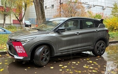 Geely Coolray I, 2023 год, 2 100 000 рублей, 2 фотография