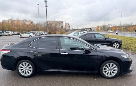 Toyota Camry, 2019 год, 2 650 000 рублей, 3 фотография