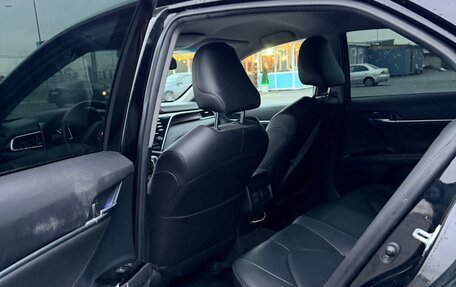 Toyota Camry, 2019 год, 2 650 000 рублей, 7 фотография