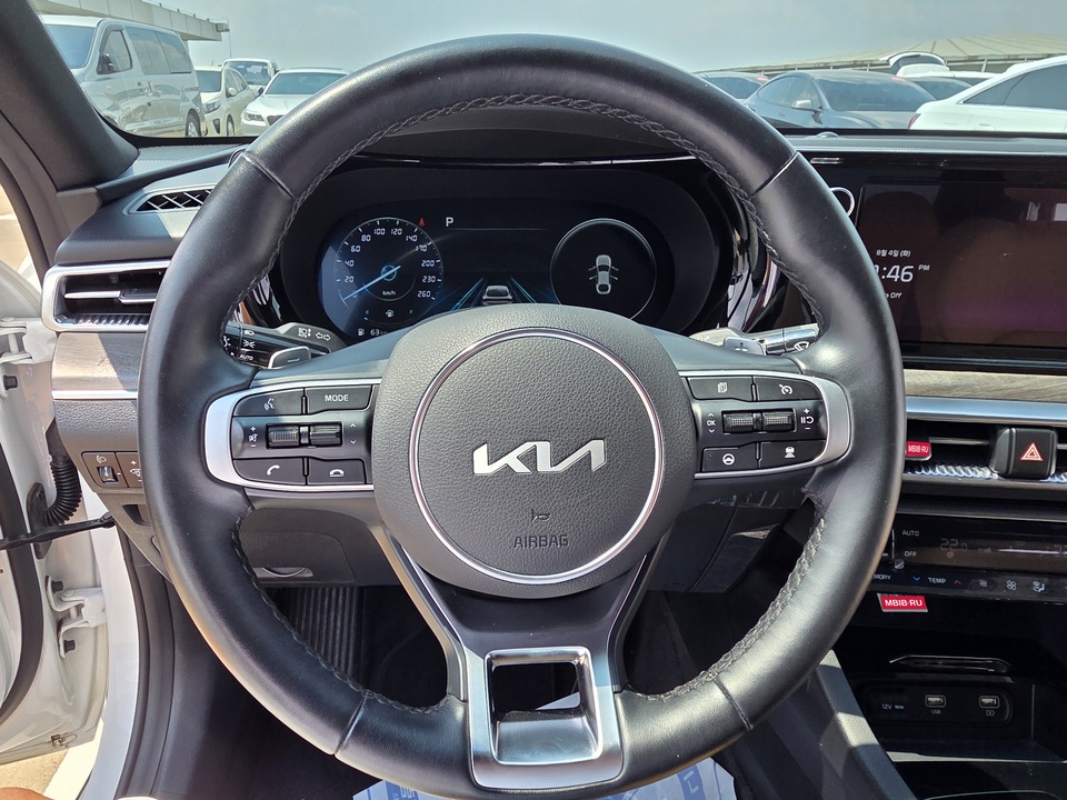 KIA K5 II, 2023 год, 2 750 000 рублей, 8 фотография