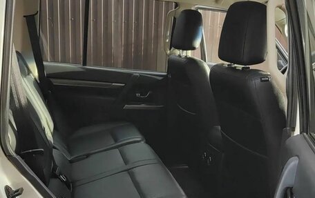 Mitsubishi Pajero IV рестайлинг 2, 2012 год, 2 300 000 рублей, 7 фотография