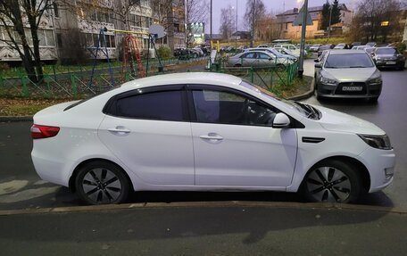 KIA Rio III рестайлинг, 2014 год, 680 000 рублей, 3 фотография