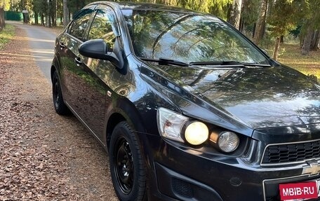 Chevrolet Aveo III, 2013 год, 650 000 рублей, 3 фотография