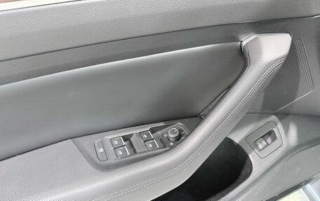 Volkswagen Passat B8 рестайлинг, 2018 год, 2 150 000 рублей, 12 фотография
